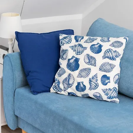 Bright Offshore In With Furnished Balcony And Parking By Renters * Debki